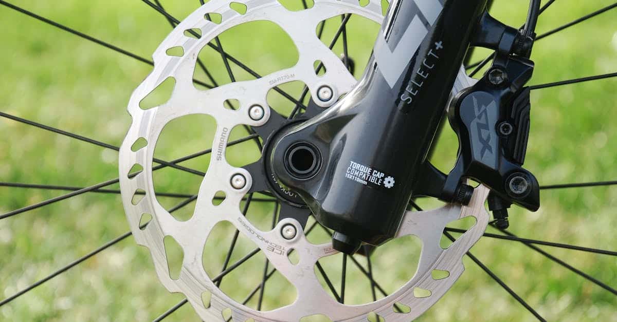 découvrez l'univers shimano : équipements de vélo, pièces détachées et accessoires de haute qualité pour tous les passionnés de cyclisme. performances, innovation et fiabilité à portée de main !
