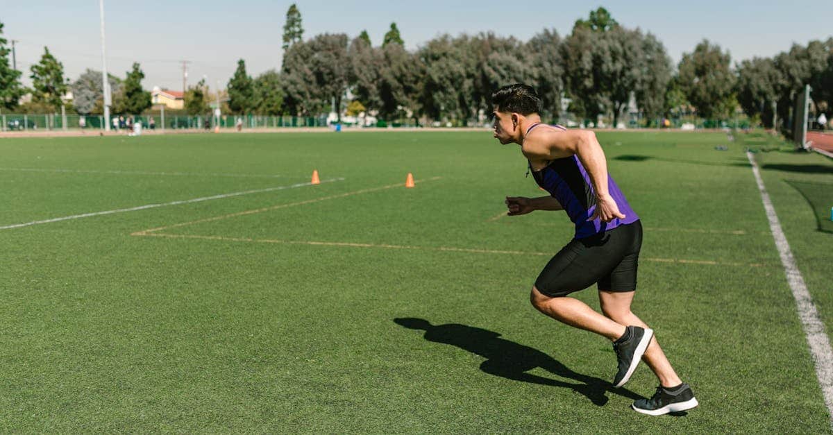 découvrez comment améliorer vos performances sportives grâce à des méthodes d'entraînement efficaces, des conseils nutritionnels adaptés et des techniques de récupération. que vous soyez amateur ou athlète confirmé, optimisez votre potentiel et atteignez vos objectifs sportifs.