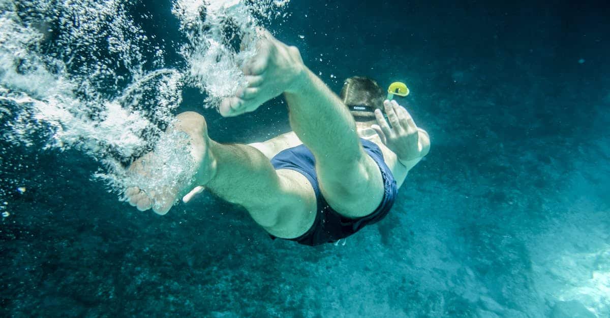 découvrez l'univers passionnant des sports nautiques ! plongez dans des aventures palpitantes et explorez des activités aquatiques variées, que ce soit le surf, la plongée, le kayak ou la voile. profitez de la mer, des lacs et des rivières tout en développant vos compétences et en vivant des moments inoubliables.
