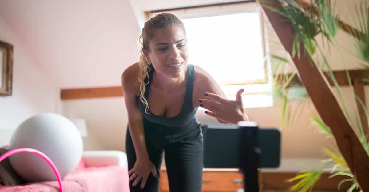 découvrez notre sélection de home trainers pour améliorer vos performances cyclistes à domicile. entraînez-vous efficacement toute l'année en restant confortable chez vous.